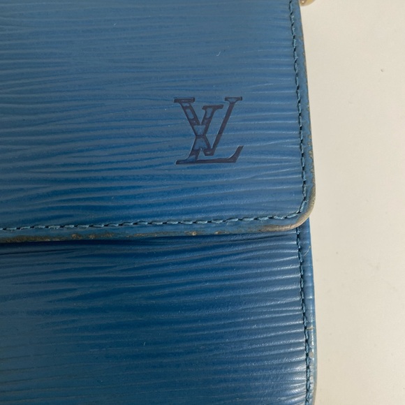 lV Epi long wallet - Picture 2 of 8
